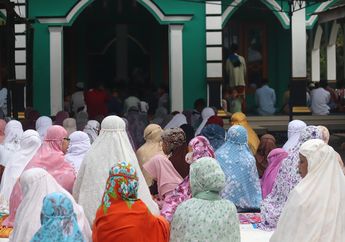Bolehkah Wanita Haid Ikut Datang ke Tempat Salat Idul Fitri 2025?