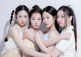 Lagu Baru TripleS +(KR)ystal Eyes, Ini Lirik Touch Lengkap dengan Hangul, Romanization, dan Terjemahan B. Inggris