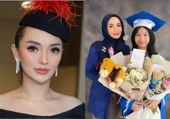 LENGKET Bak Kakak Adik, Begini Akurnya Zaskia Gotik dan Imel Putri Cahyati saat Hadiri Kelulusan Putri Sirajuddin Mahmud, Banjir Pujian!