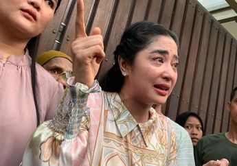 Gegara Jajaraji, Dewi Perssik Salahkan Orang Lain Saat Tak Hapal Nyanyikan Lagu Film Asoka