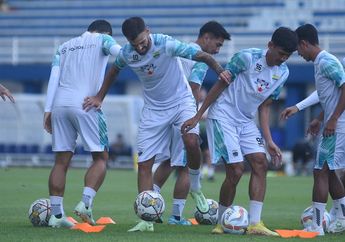 Kembali dari Cedera, Gelandang Asing Persib Optimis Tembus Tim Utama di Formasi Bojan Hodak