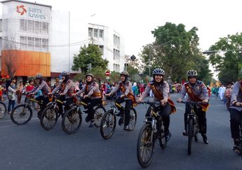 Tak Cuma Pawai Kostum, Rombongan Paskibraka hingga Polwan Meriahkan Solo Batik Karnival ke-14, Intip Keseruannya!