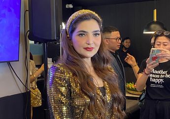 Mewahnya Kebaya Ashanty dalam Acara 7 Bulanan Aurel Hermansyah, Bertabur Payet Kristal!