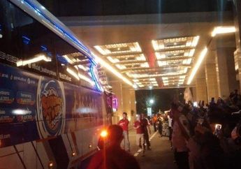 INNALILAHI, Fans JKT48 Berusia 17 Tahun Meninggal Dunia Saat Bertemu Idolanya, Mendadak Pingsan di Mall Tentrem, Semarang