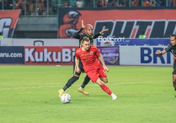 Pembelaan Thomas Doll Terhadap Performa Maciej Gajos di Persija Jakarta