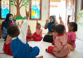 5 Shio Paling Pintar Mengambil Hati Anak-anak, Berbakat Jadi Orang Tua Idaman