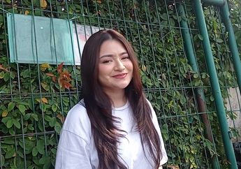 Nathalie Holscher Spontan Sebut Kata Ini Usai Konvoi Bareng Anak Vespa, Isyaratkan Kangen Sule?