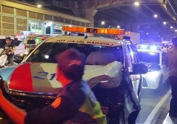 Wanita Ngamuk Bajak Mobil Patroli Tol, Tabrak Mobil Lain dan Trotoar, Petugas Sampai Ikut Terseret!