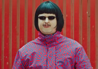 Video Klip Lagu Baru Oliver Tree Nyentrik Abis, Simak Lirik One & Only