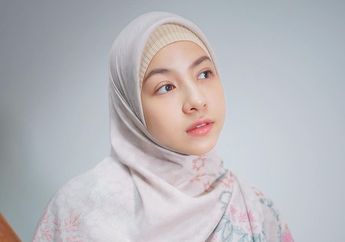 Intip Gaya Santun Natasha Rizky Saat Nongkrong di Kafe, Dress dan Hijab Panjang Jadi Andalan!