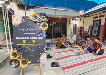 INNALILLAHI! Mahasiswa UI Dibunuh Senior, Pelayat Padati Rumah Korban Berbela Sungkawa
