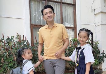 Momen Ruben Onsu Ucapkan Salam Perpisahan Sambil Peluk Kedua Putrinya Usai Mengunjungi Mereka di Kediaman Adik Sarwendah