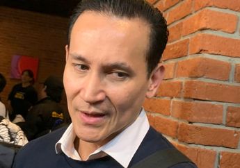 Dewi Rezer Nikah Lagi dengan Pria Bule, Begini Reaksi Marcelino Lefrandt dan Anak-anaknya