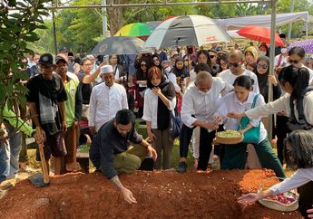 Ibu Tora Sudiro Meninggal Dunia, Suami Mieke Amalia: Emak Saya Memang Orang Baik