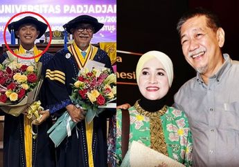 Wisuda Bareng Anak Bujang, Aktor Kondang Ini Girang Bisa Raih Gelar Doktor di Unpad, Netizen Salut dengan Perjuangan Raih IPK 4