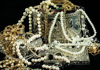 7 Arti Mimpi Menemukan Mutiara, Simbol Keberuntungan dan Kekayaan, Bersenanglah Dewi Fortuna Ada di Pihak Anda!