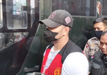 Jelang Sidang Tuntutan, Ammar Zoni Tertunduk Lesu, Ini yang Disampaikan Suami Irish Bella