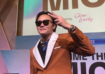 Cincin dan Kalung Jadi Barang Wajib Rizky Febian Saat Manggung