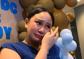 Hamil Tanpa Suami, Tangis Denise Chariesta Pecah karena Merasa Jadi Beban Orangtua