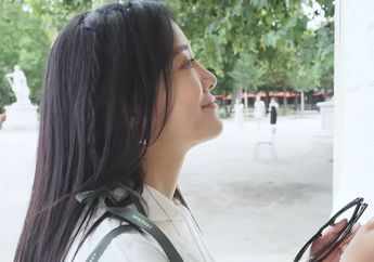 Lagu Baru Kim Sejeong Bertajuk Between Summer and Winter, Simak Liriknya dalam Hangul dan Romanized 