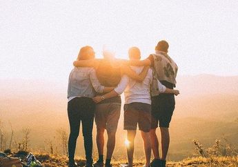 5 Arti Mimpi Bertemu Sahabat Lama Konon Pertanda Baik, Hidupmu Bakal Ada Perubahan