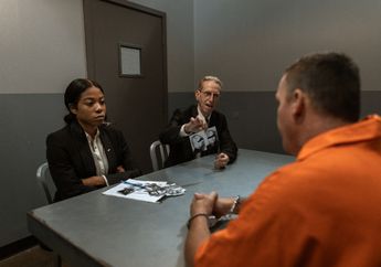 6 Arti Mimpi Dilaporkan ke Polisi, Konon Ada Konflik di Dunia Nyata yang Harus Segera Diselesaikan!