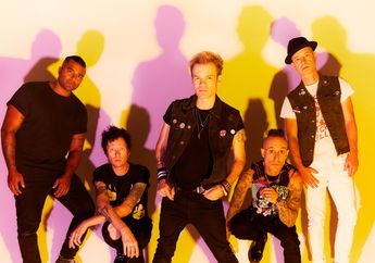Band Punk Rock Kanada Sum 41 Rilis Lagu Baru, Ini Lirik Lengkap Rise Up yang Ditulis sang Vokalis!