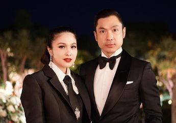 Bak Tokoh Drama Korea, Gaya Elegan Sandra Dewi dan Suami Saat Kondangan di Perancis Banjir Pujian!