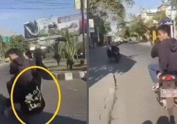 Berani Lecehkan Emak-emak, Pelaku Begal Bokong Ini Kena Karma Instan Usai Dikejar Naik Motor: Sesuai Harapan Netizen