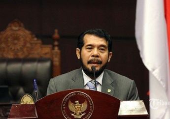 Diberhentikan dari Ketua MK, Begini Sepak Terjang Anwar Usman, Dulu Jadi Guru Honorer sampai Nikahi Adik Presiden Jokowi