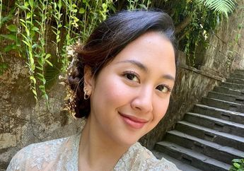Sherina Munaf Healing ke Bali! Pamer Foto Berkebaya Bali yang Banjir Pujian Netizen!