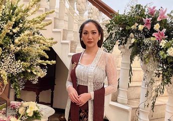 Pakai Kebaya Warna Nyentrik, BCL Tampil Modis Tenteng Tas Branded Seharga Mobil