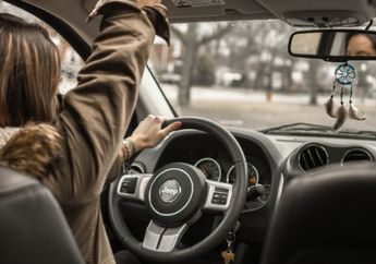 5 Arti Mimpi Naik Mobil, Waspada Tentang Ketidakpastian sampai Hubungan Timbal Balik, Pertanda Buruk?