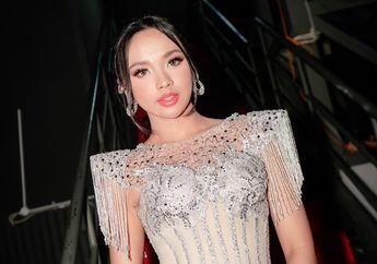 3 Gaun Megah yang Dikenakan Lyodra Ginting dalam SCTV Awards 2023, Sang Dewi Semakin Bersinar!