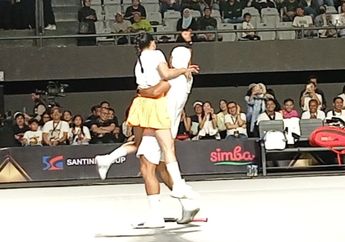 Gemas Banget! Ibnu Jamil Gendong Ririn Ekawati Saat Berhasil Masukan Poin Melawan Judika dan Duma Riris di The Juara