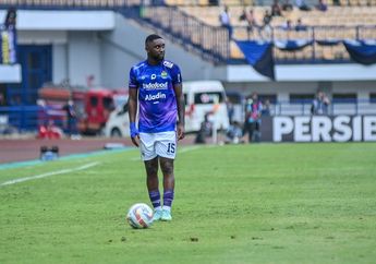 Minim Kontribusi, Bojan Hodak Ungkap Alasan Depak Levy Madinda dari Persib