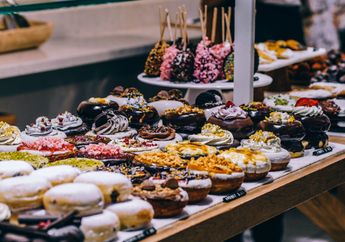 5 Arti Mimpi Makan Makanan Manis, Ada Hubungannya dengan Hedon, Hati-hati loh!