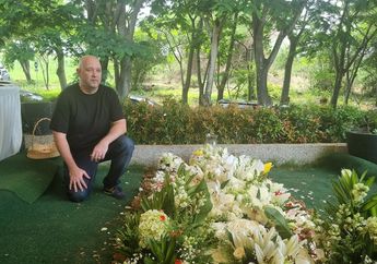 Dampingi Istri Hingga Napas Terakhir, Suami Kiki Fatmala: Saya akan Bertemu Dia di Surga