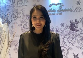 Terinspirasi dari Keluarga dan Sahabat, Sandra Dewi Desain Sendiri Peralatan Makan Bernuansa Monokrom
