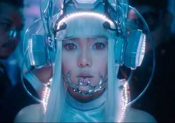 Isyana Sarasvati Rilis Lagu Baru UNDER GOD'S PLAN, Video Klip Keren bak Film Sci-Fi!