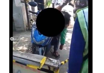 Innalillahi, Awalnya Ngaku Masuk Angin, Pengemudi Ojol di Banyumas Ini Mendadak Tewas di Atas Motornya