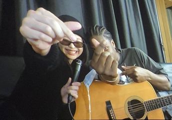 Beri Kejutan, Jennie BLACKPINK Hadir di Konser Daniel Caesar Sebagai Penerjemah