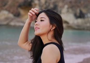 Cantiknya Naysilla Mirdad Liburan ke NTT di Atas Kapal, Pamer OOTD Kenakan Dress Hitam Backless!