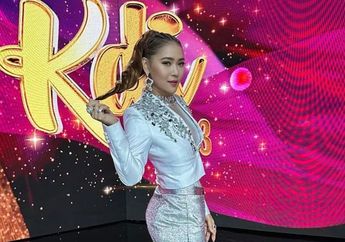 Agak Bikin Kaget, Inul Daratista Bagikan Video Makan Buah Pepaya bersama Bijinya: Gak Papa, Vitaminnya Tinggi