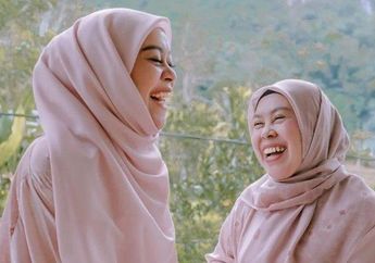 Tiba di Lokasi Ulang Tahun Baby L, Sikap Ibunda Lesti Kejora yang Tak Senyum Tuai Kritikan Netizen: Jangan Sombong...