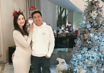 Hamil Anak Pertama, Pamela Bowie Kurangi Job