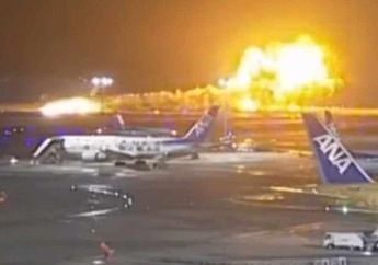 Innalillahi, Pesawat Japan Airlines Terbakar Usai Tabrakan dengan Pesawat Lain, Begini Nasib 367 Penumpang