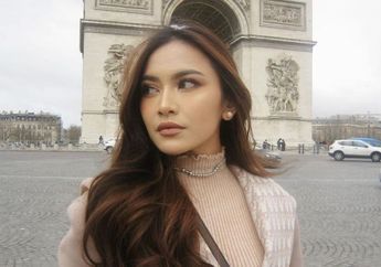 Liburan ke Paris Bareng Rizky Febian, Mahalini Tampil Mewah dengan Jaket Dior Seharga Puluhan Juta!