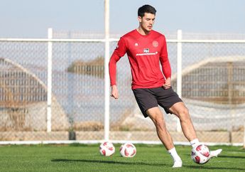 Postingan Pertama Sejak Dibekukan Shin Tae-yong, Elkan Baggott Latihan Sendiri saat Pemain Indonesia Liburan