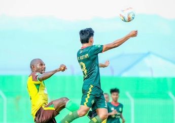 Liga 2 - Eduard Ivakdalam Evaluasi Kekalahan Persewar dari Persipal Palu